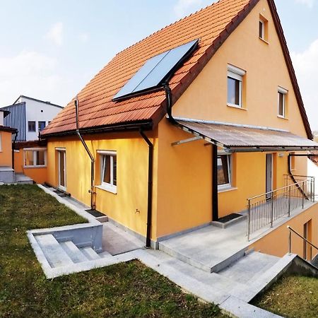 A Spacious 3 Bedroom Apartment In Bad Abbach/Regensburg Dış mekan fotoğraf
